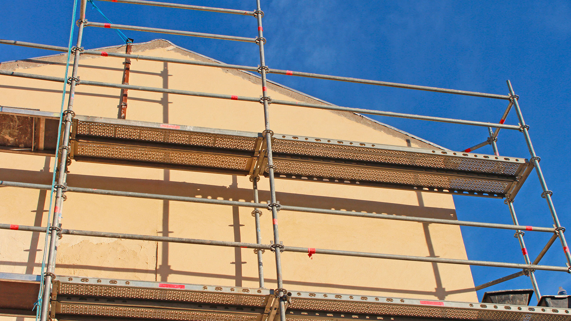 Ravalement de façade à Montreuil (93100) en Seine-Saint-Denis (93)